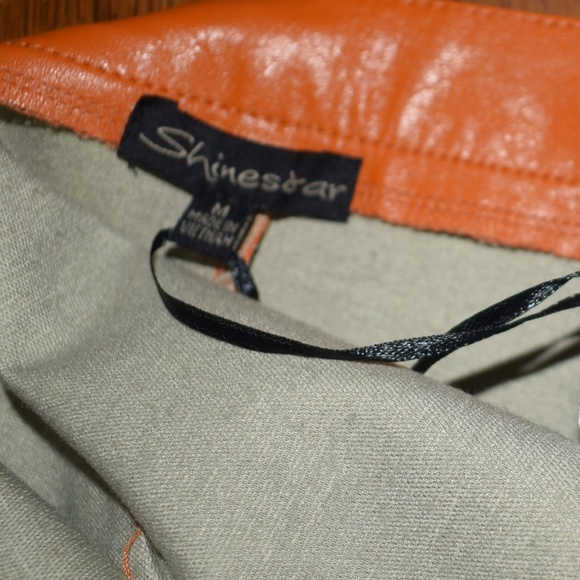 ORANGE SKIRT - Picture 8 of 8